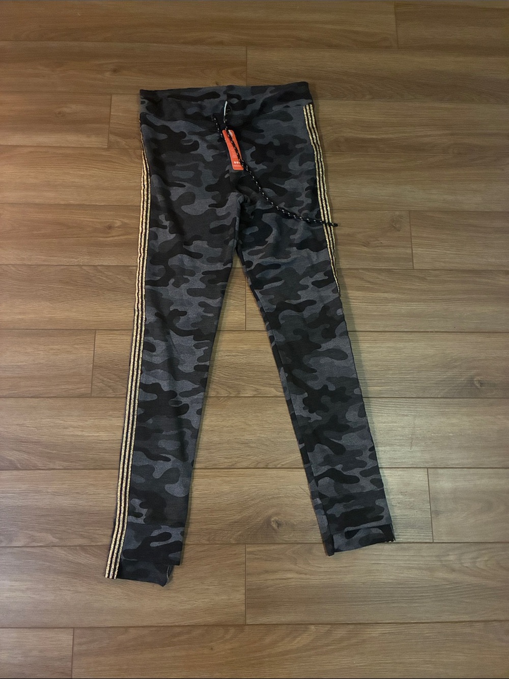 Sundry Gray camo